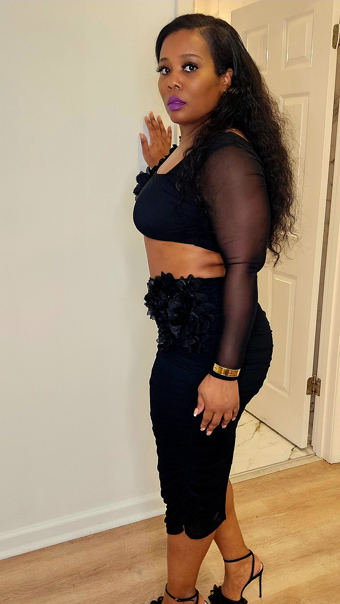 Babe in Black set