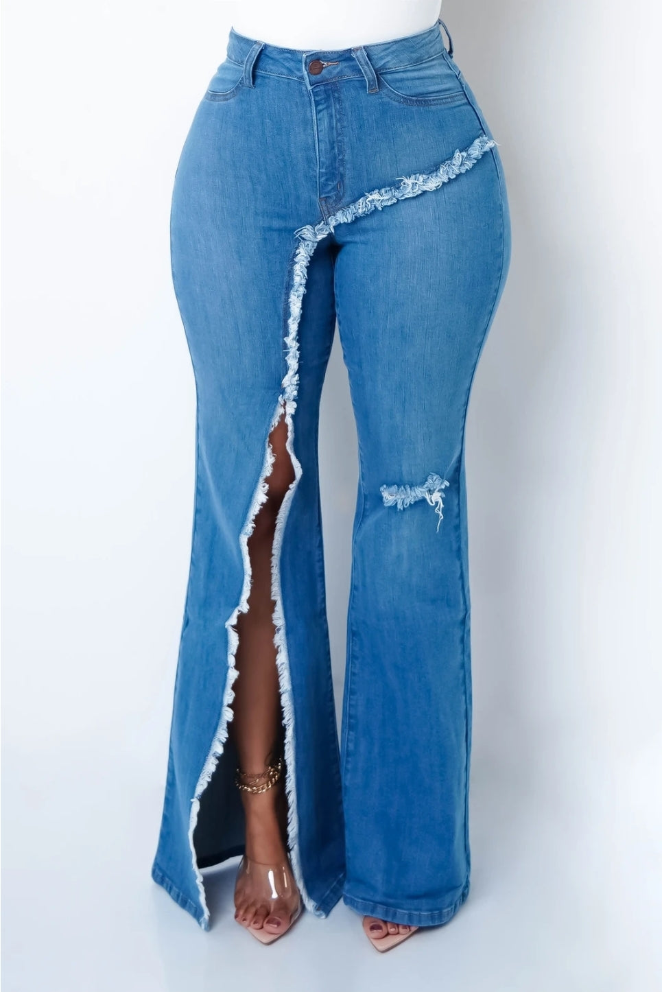 Diva in Denim jeans